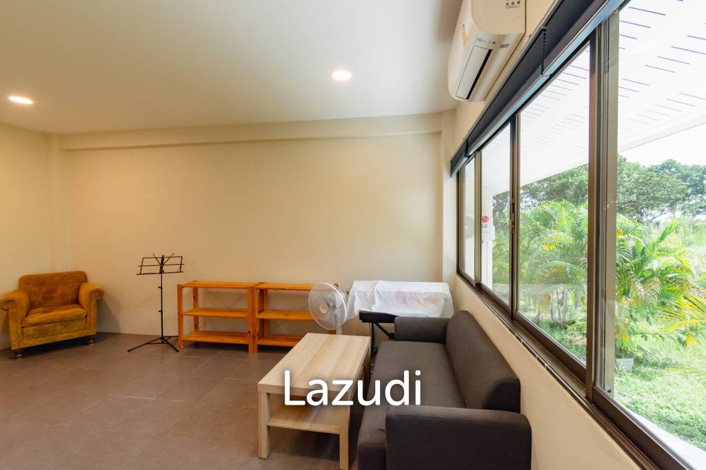 SINGLE HOUSE AT PALM HILLS GOLF COURSE : 3 bed direct view golf fairway
