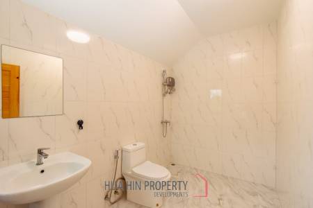 SINGLE HOUSE AT PALM HILLS GOLF COURSE : 3 bed direct view golf fairway