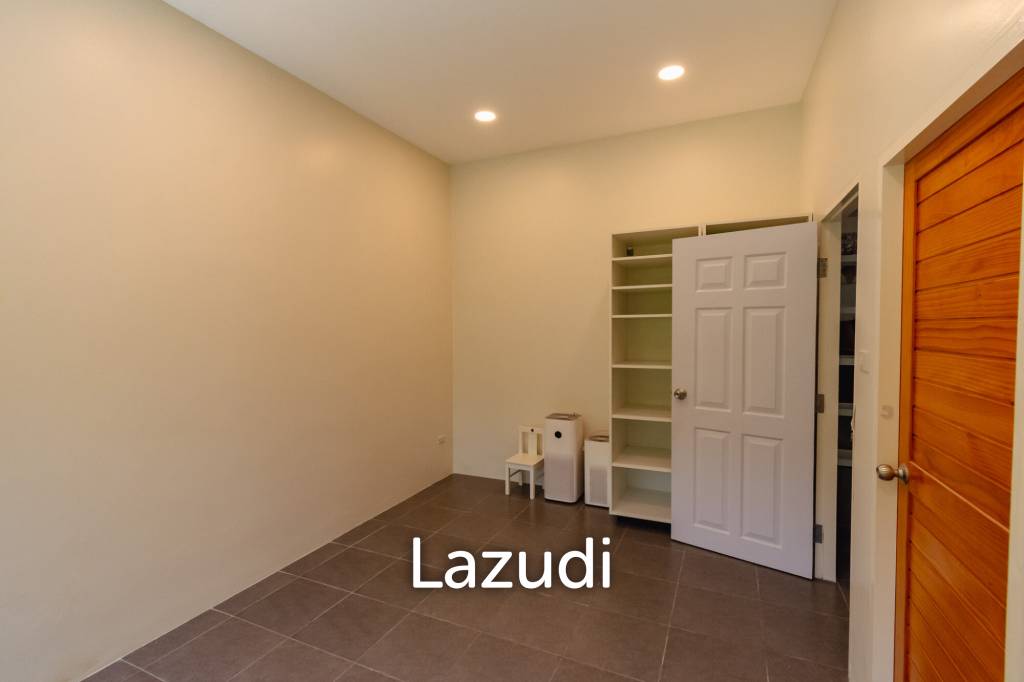 SINGLE HOUSE AT PALM HILLS GOLF COURSE : 3 bed direct view golf fairway