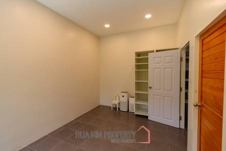 SINGLE HOUSE AT PALM HILLS GOLF COURSE : 3 bed direct view golf fairway