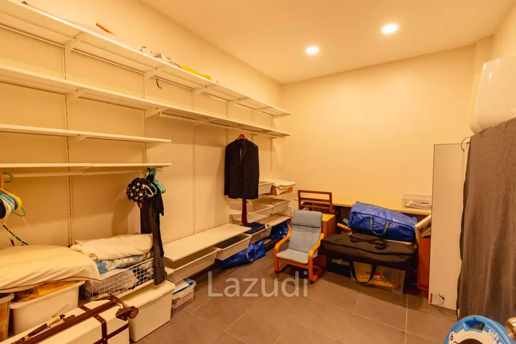 SINGLE HOUSE AT PALM HILLS GOLF COURSE : 3 bed direct view golf fairway