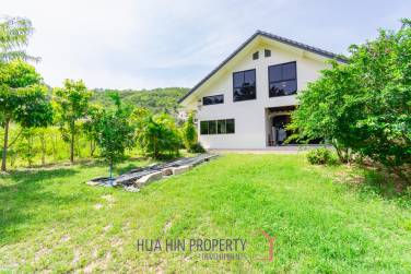 SINGLE HOUSE AT PALM HILLS GOLF COURSE : 3 bed direct view golf fairway