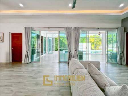 Zur Miete - Moderne Pool Villa in Wang Phong