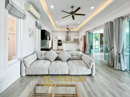 Zur Miete - Moderne Pool Villa in Wang Phong