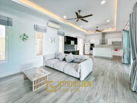 Zur Miete - Moderne Pool Villa in Wang Phong