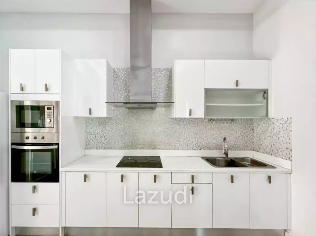 For Rent - Modern Villa with Private Pool in Wang Phong