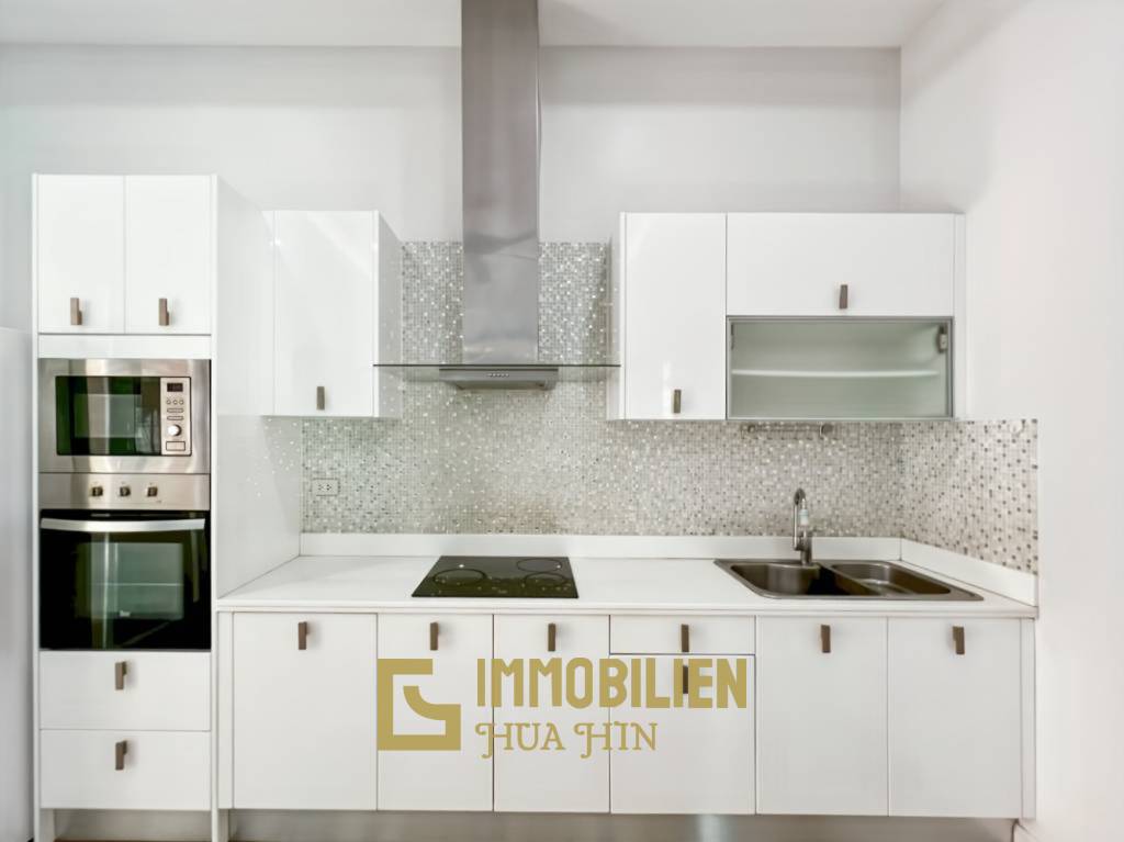 Zur Miete - Moderne Pool Villa in Wang Phong