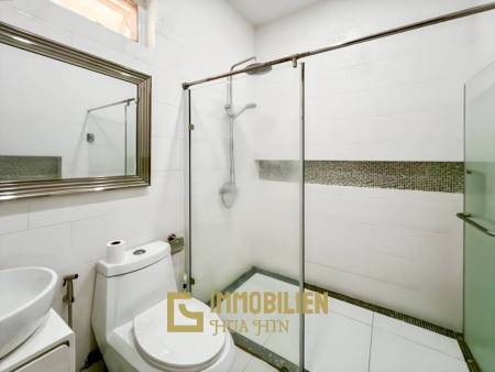 Zur Miete - Moderne Pool Villa in Wang Phong