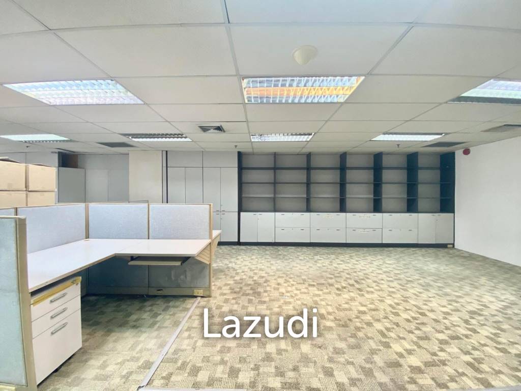 Fully Furnished Office in Ocean Tower 2 Bangkok