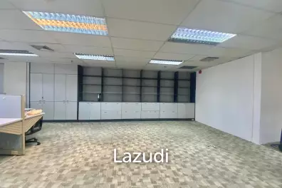 Fully Furnished Office in Ocean Tower 2 Bangkok