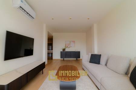 Brandneue Eigentumswohnung direkt neben dem Palm Hills Golfplatz