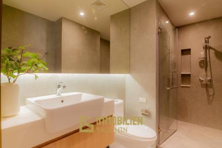 Brandneue Eigentumswohnung direkt neben dem Palm Hills Golfplatz