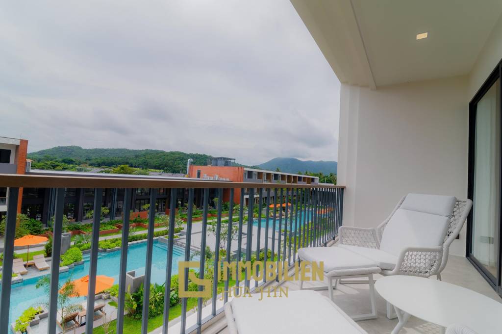 Brandneue Eigentumswohnung direkt neben dem Palm Hills Golfplatz