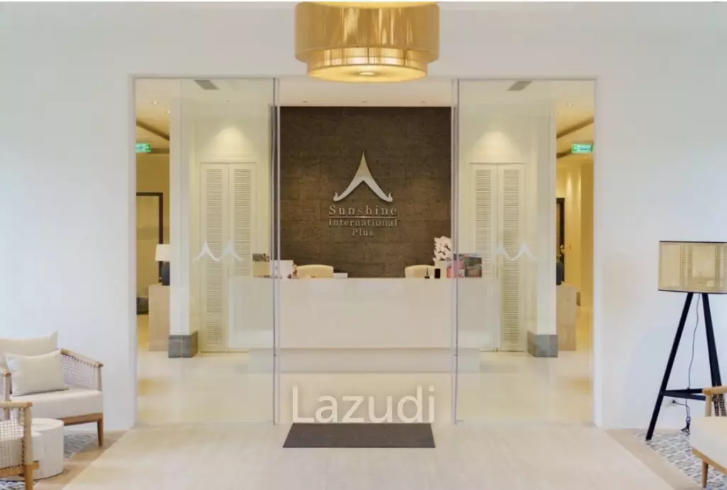 Luxury Condo right next to Plam Hills Golf