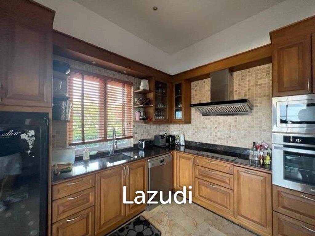 800 Sqm 4 Bed 3 Bath Villa For Sale