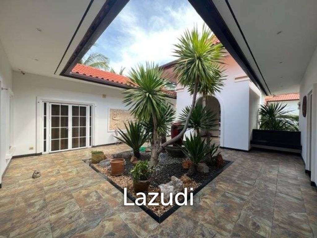 800 Sqm 4 Bed 3 Bath Villa For Sale