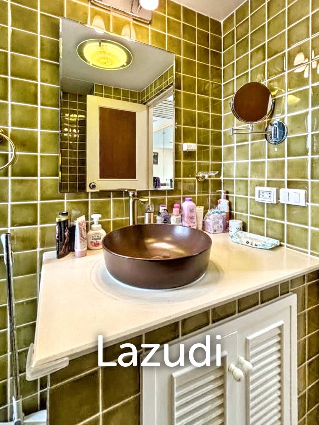 1 Bed 1 Bath 50 SQ.M Sukhumvit Suites