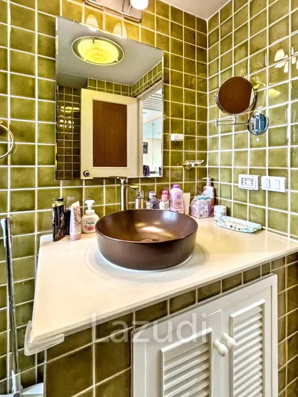 1 Bed 1 Bath 50 SQ.M Sukhumvit Suites