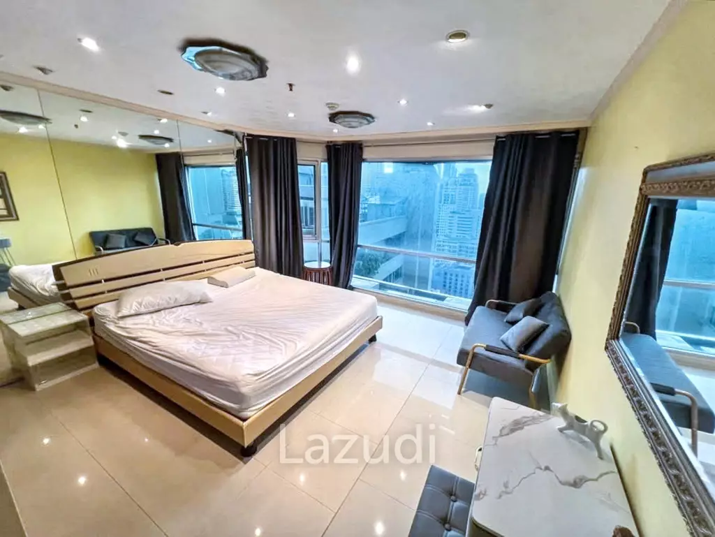 1 Bed 1 Bath 50 SQ.M Sukhumvit Suites