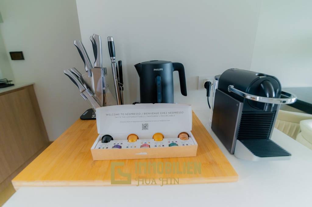 Moderne 1-Schlafzimmer-Eigentumswohnung im Sunshine Prestige, gegenüber dem Palm Hills Golfplatz