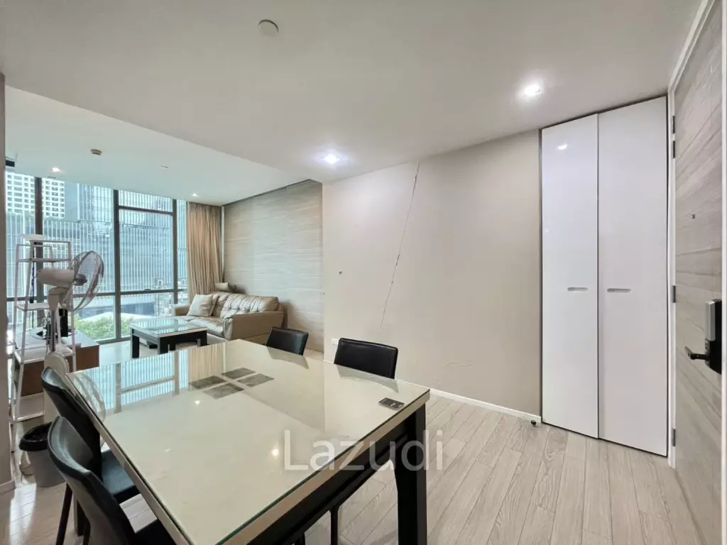 53 Sqm 1 Bed 1 Bath Condo For Sale in The Room Sukhumvit 21