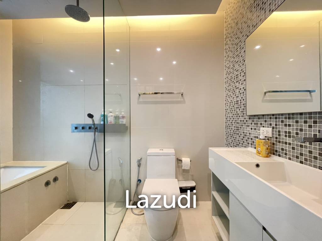 53 Sqm 1 Bed 1 Bath Condo For Sale in The Room Sukhumvit 21