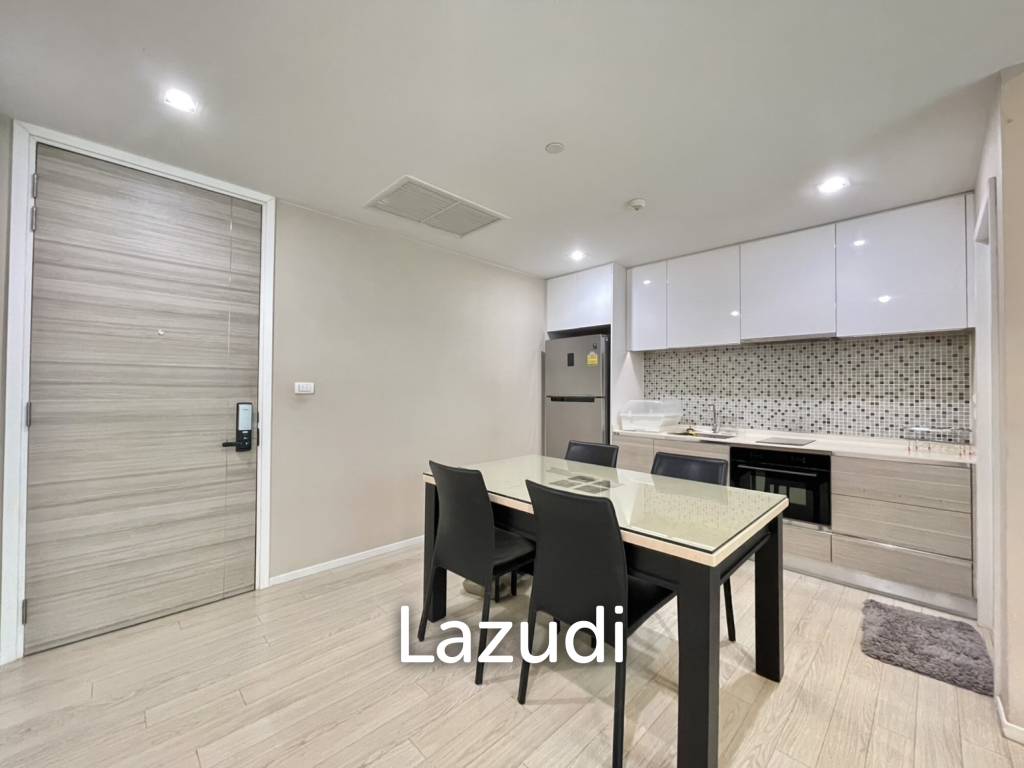 53 Sqm 1 Bed 1 Bath Condo For Sale in The Room Sukhumvit 21