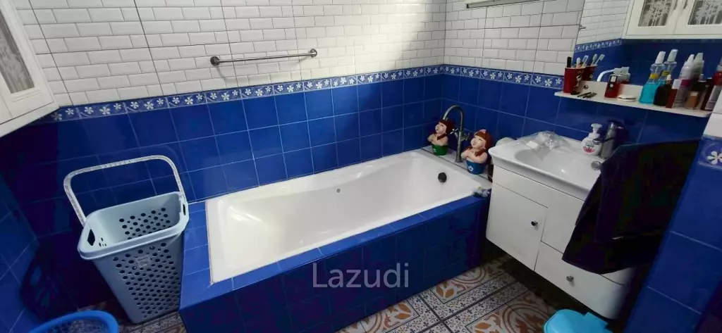 2 Bedrooms 2 Bathrooms 150 SQ.M. Baan Koon Suk 1