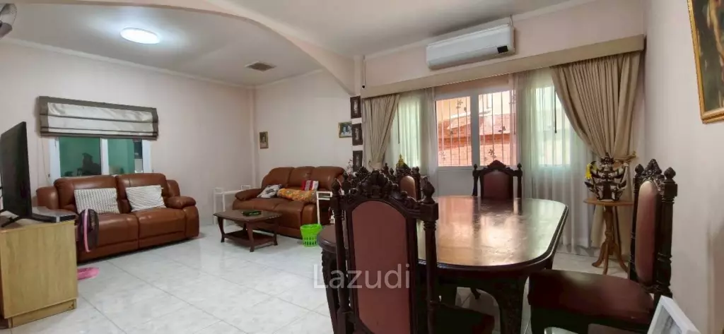 2 Bedrooms 2 Bathrooms 150 SQ.M. Baan Koon Suk 1