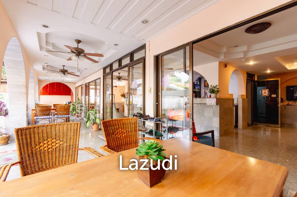 16 Rooms Hotel nearby the beach and town for Sale