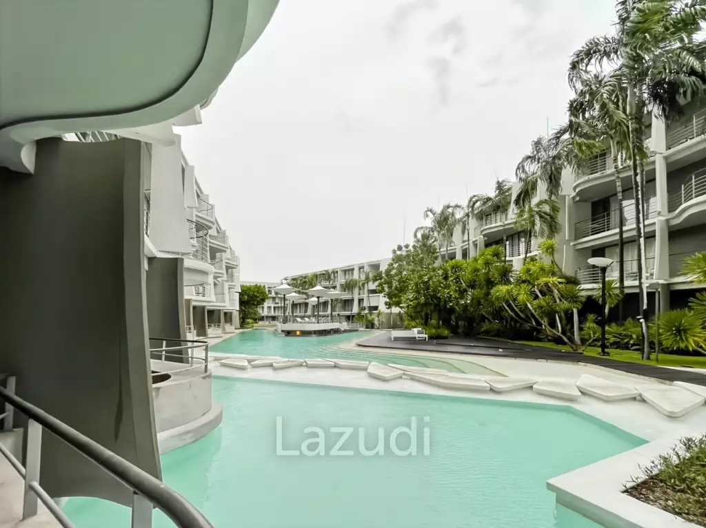 Pool Access 1-Bedroom Condo in Baan SanKraam