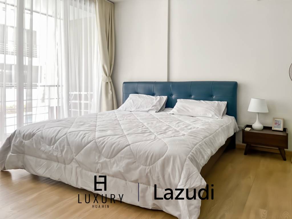 Pool Access 1-Bedroom Condo in Baan SanKraam