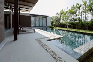 3 Bed 4 Bath 424.27 SQ.M Boat Avenue Residence