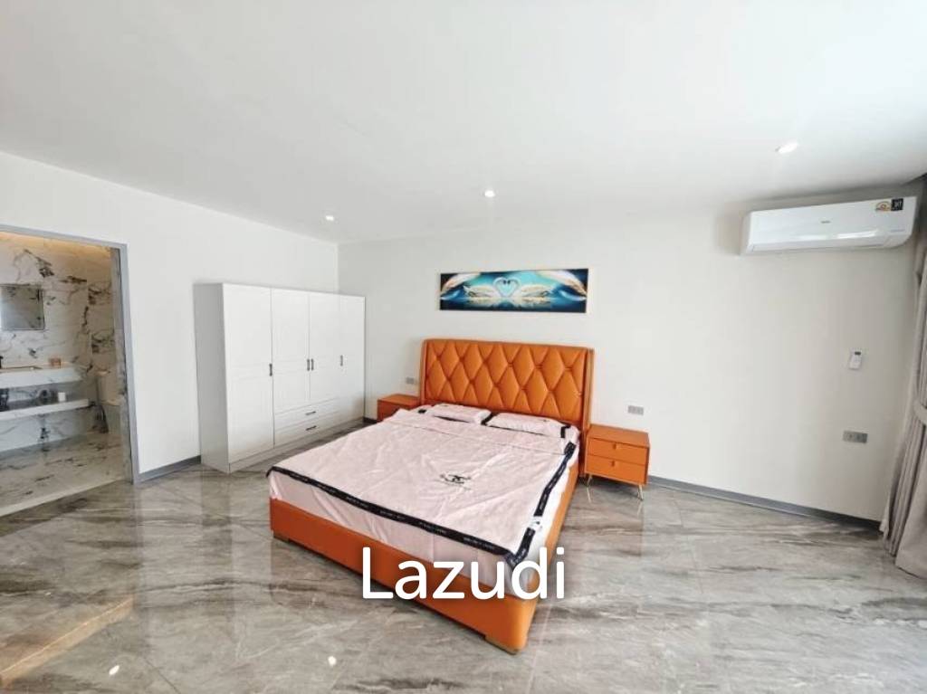 4 Bedrooms 5 Bathroom 220 SQ.M. Private House In Naklua