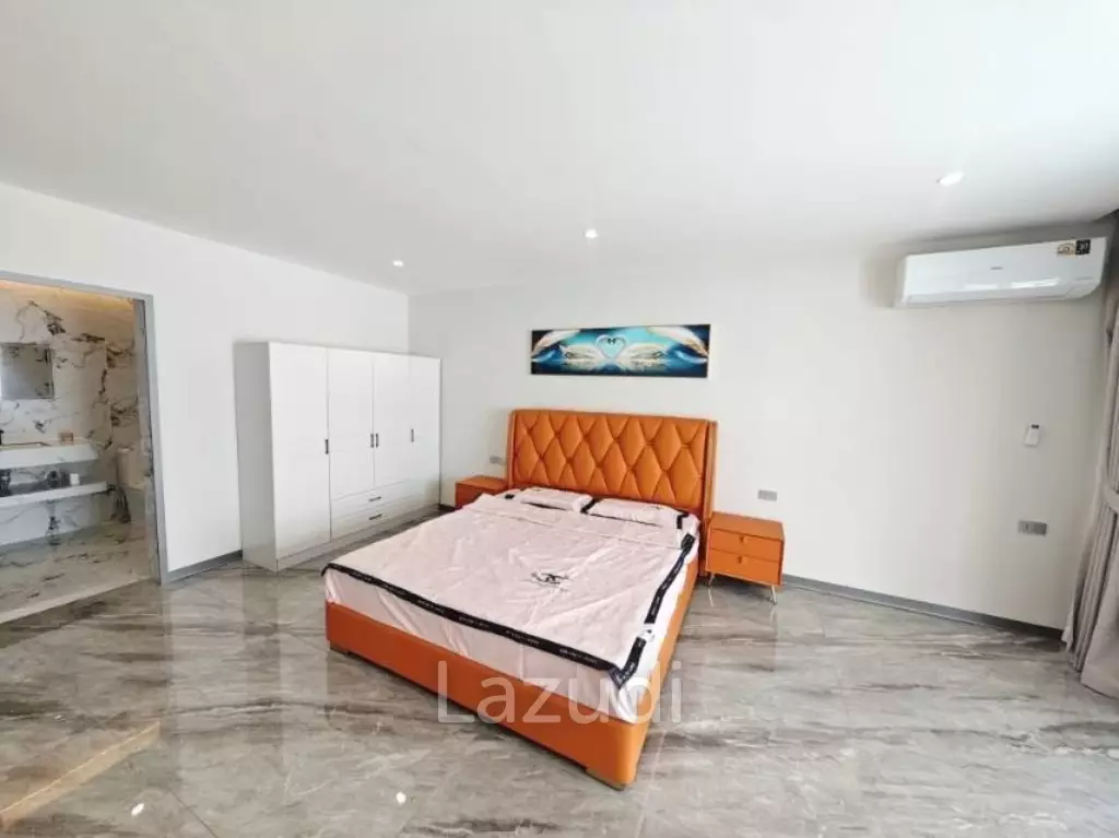 4 Bedrooms 5 Bathroom 220 SQ.M. Private House In Naklua