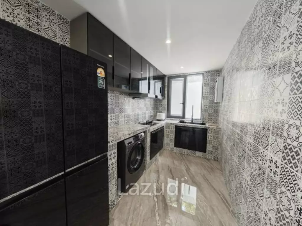 4 Bedrooms 5 Bathroom 220 SQ.M. Private House In Naklua