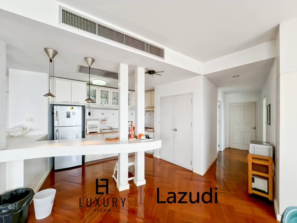 Baan Kinnon Hua Hin : The Ultra-Exclusive 18th Floor Beachfront 4 Bedroom Condo