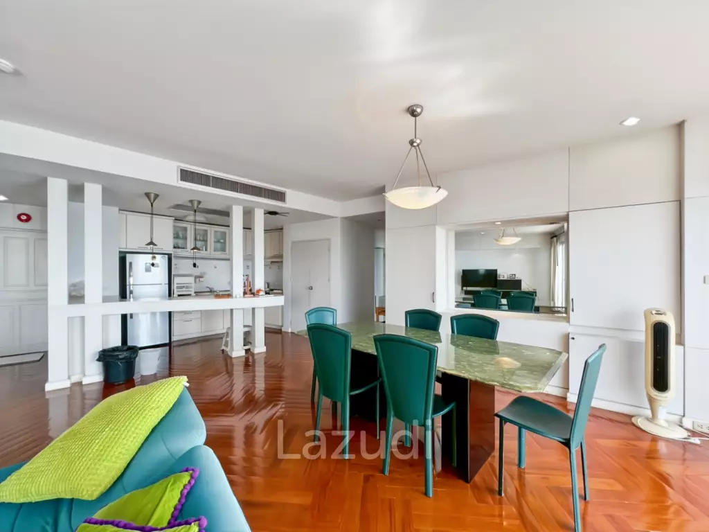 Baan Kinnon Hua Hin : The Ultra-Exclusive 18th Floor Beachfront 4 Bedroom Condo