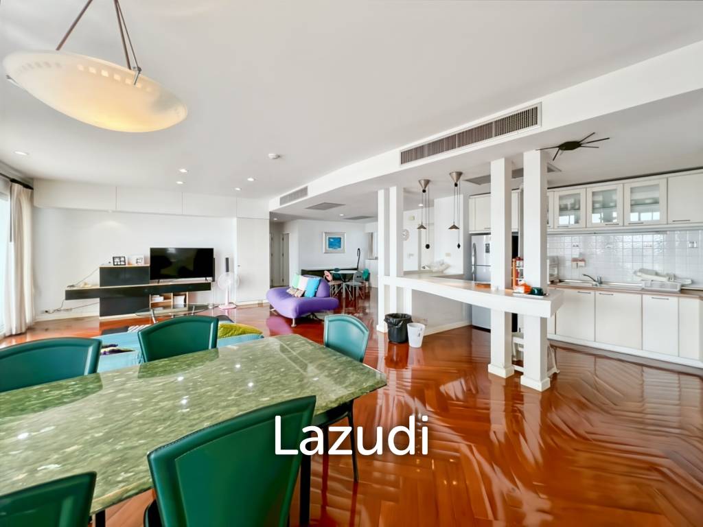 Baan Kinnon Hua Hin : The Ultra-Exclusive 18th Floor Beachfront 4 Bedroom Condo