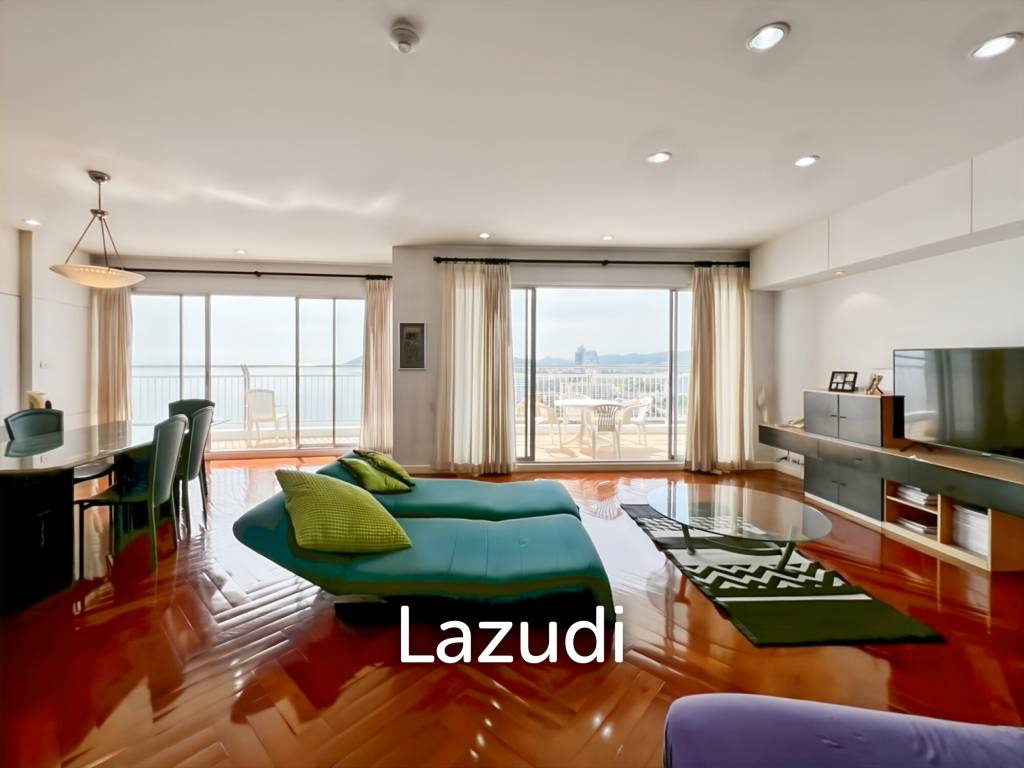 Baan Kinnon Hua Hin : The Ultra-Exclusive 18th Floor Beachfront 4 Bedroom Condo