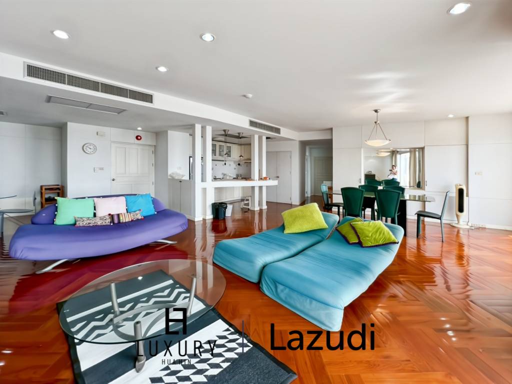 Baan Kinnon Hua Hin : The Ultra-Exclusive 18th Floor Beachfront 4 Bedroom Condo