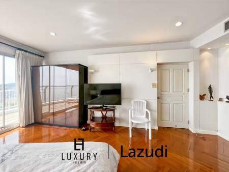 Baan Kinnon Hua Hin : The Ultra-Exclusive 18th Floor Beachfront 4 Bedroom Condo