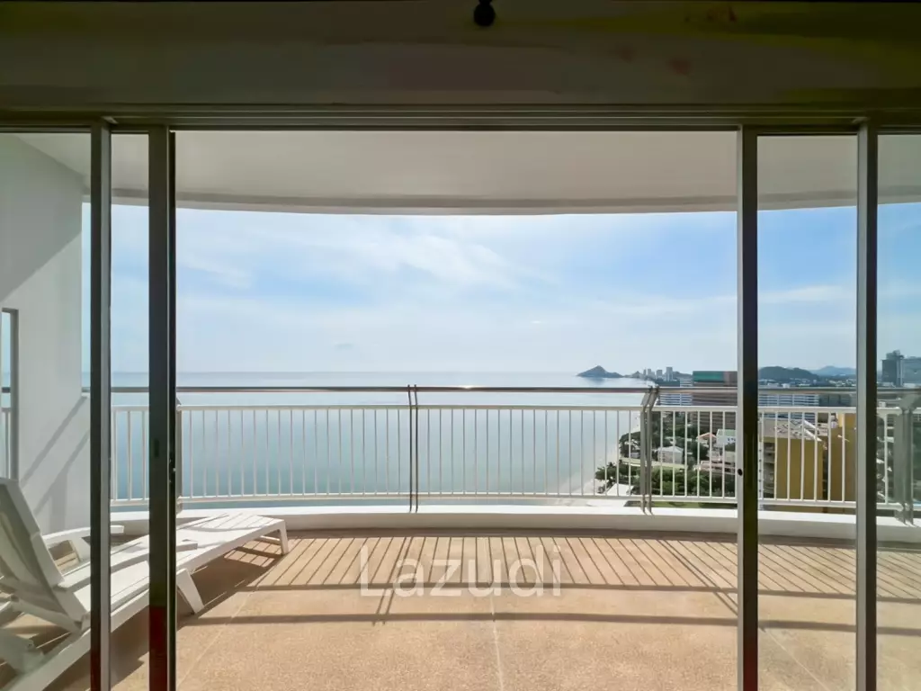 Baan Kinnon Hua Hin : The Ultra-Exclusive 18th Floor Beachfront 4 Bedroom Condo