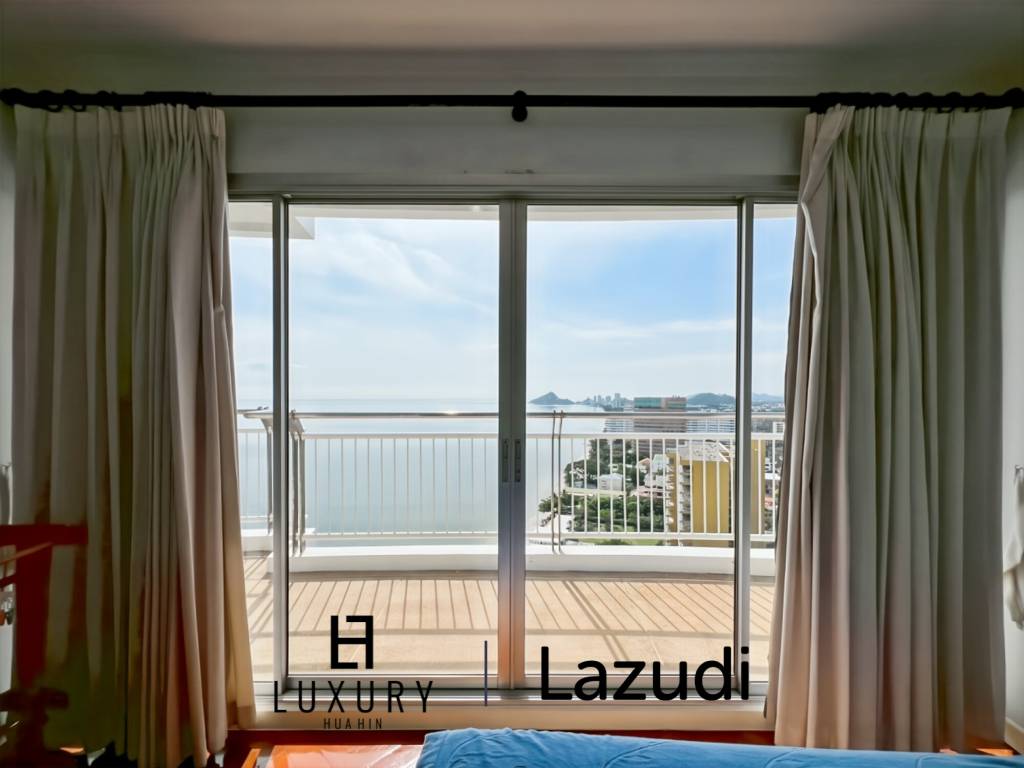 Baan Kinnon Hua Hin : The Ultra-Exclusive 18th Floor Beachfront 4 Bedroom Condo