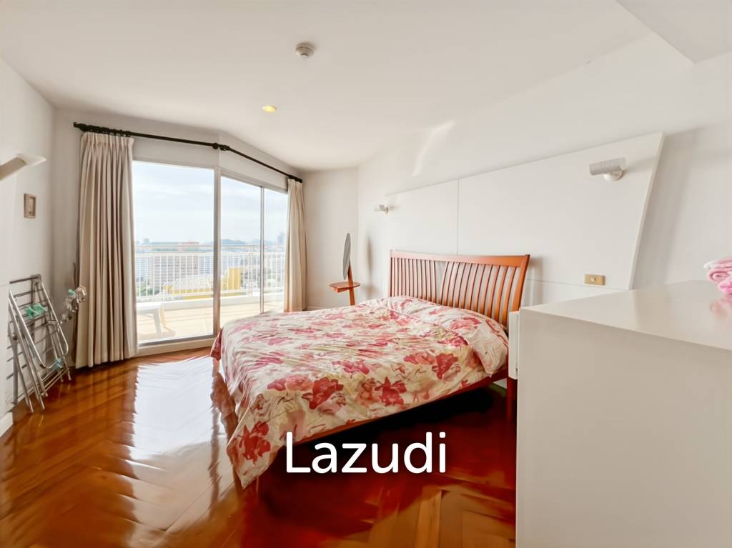 Baan Kinnon Hua Hin : The Ultra-Exclusive 18th Floor Beachfront 4 Bedroom Condo