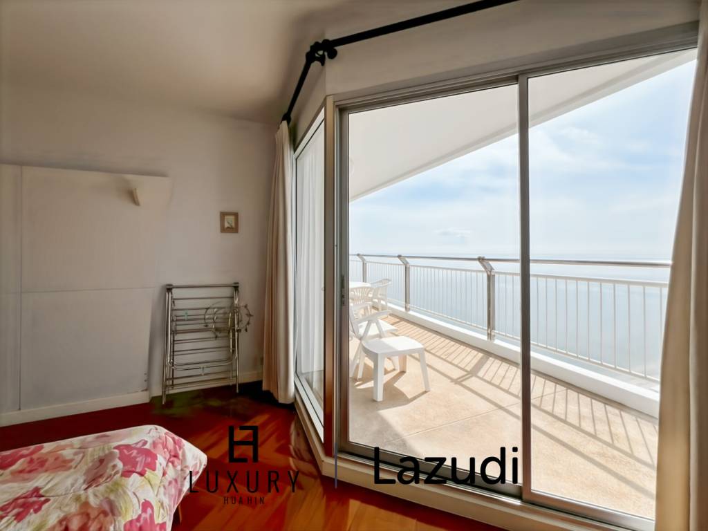 Baan Kinnon Hua Hin : The Ultra-Exclusive 18th Floor Beachfront 4 Bedroom Condo
