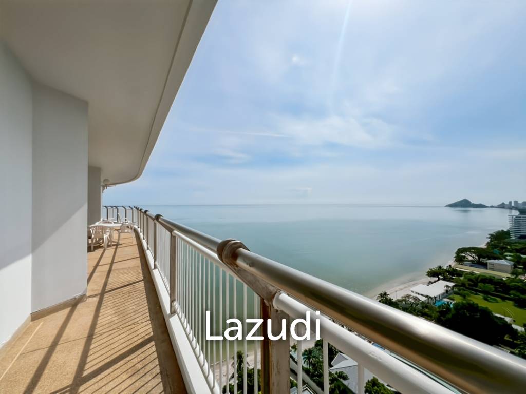 Baan Kinnon Hua Hin : The Ultra-Exclusive 18th Floor Beachfront 4 Bedroom Condo