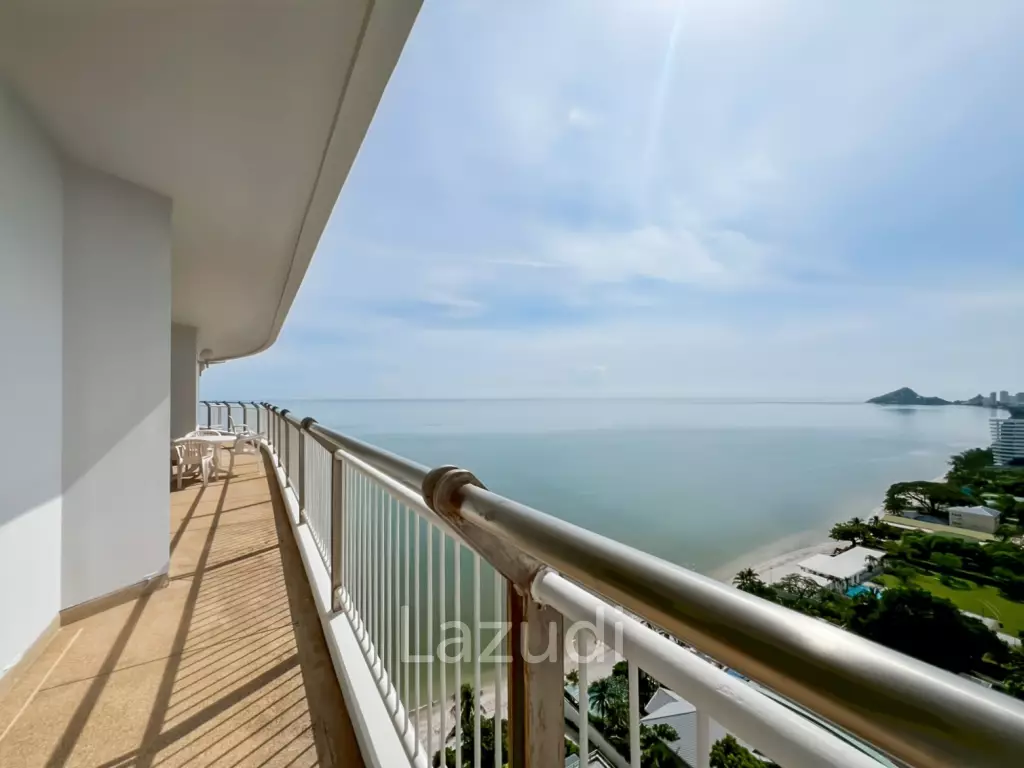 Baan Kinnon Hua Hin : The Ultra-Exclusive 18th Floor Beachfront 4 Bedroom Condo