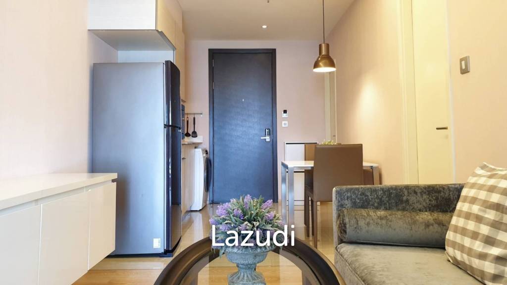 Chic 1-Bedroom Condo in H Sukhumvit 43 Bangkok