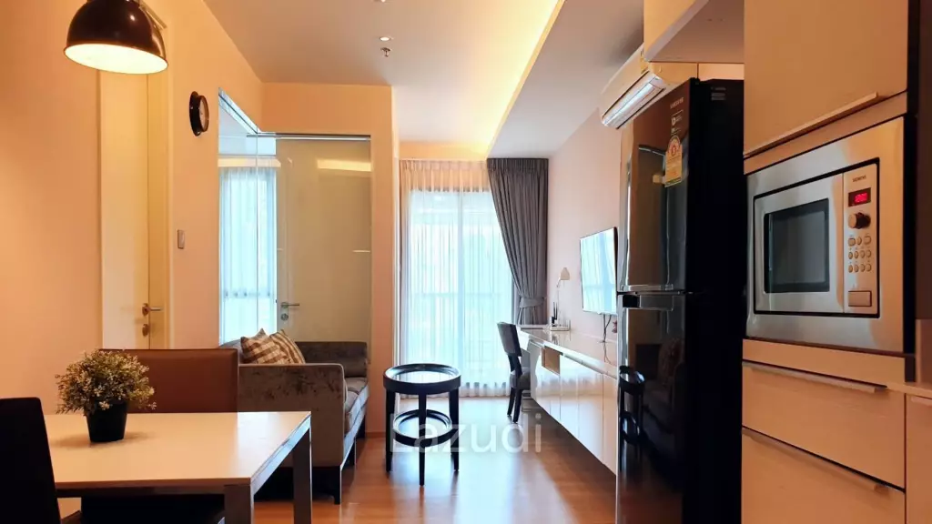 Chic 1-Bedroom Condo in H Sukhumvit 43 Bangkok